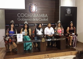 Conferencia de prensa comité DSG en Alcaldía de Cochabamba.